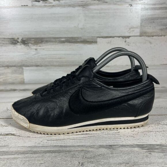 RARE Nike Cortez ‘72 Women's Shoes Sneakers Retro Black US 7 - Picture 2 of 8